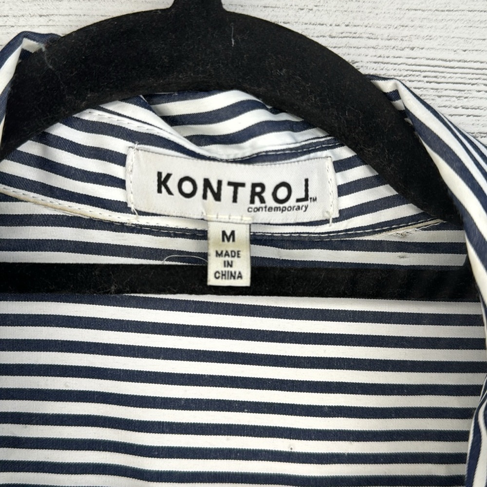Krontrol Stripped Half Sleeve Embellished Blouse | SIZE M - Picture 7 of 8